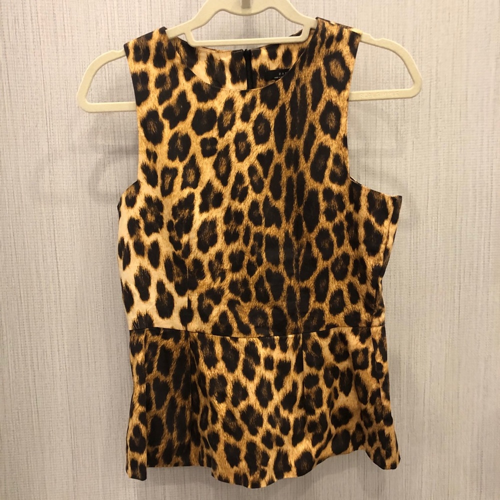Zara leopard cheetah top